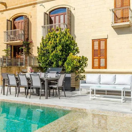 Проживание в семье Beautifull House Lagoon Views! View Wats Sapp Phootos Айнсилем
